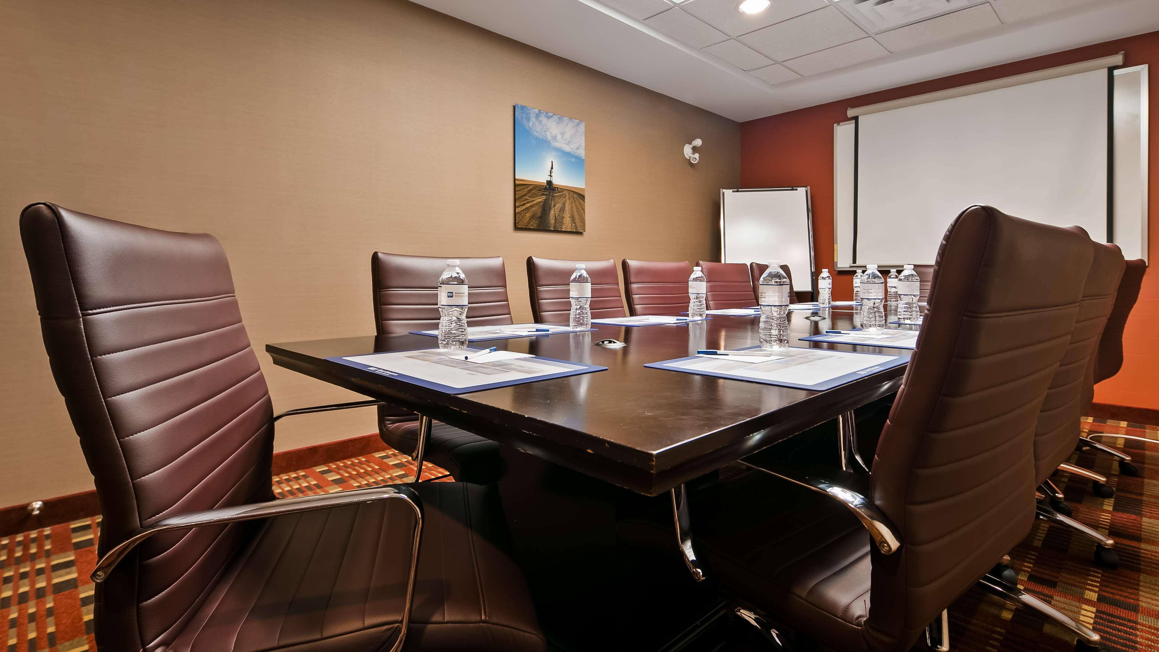 Best Western Plus Red Deer Inn & Suite Εξωτερικό φωτογραφία