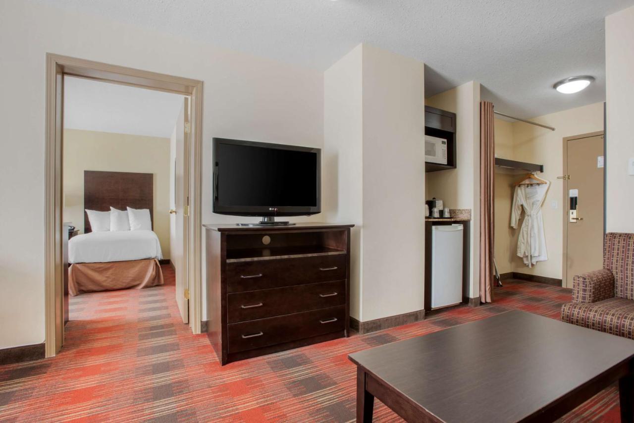 Best Western Plus Red Deer Inn & Suite Εξωτερικό φωτογραφία