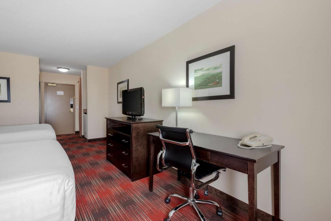 Best Western Plus Red Deer Inn & Suite Εξωτερικό φωτογραφία