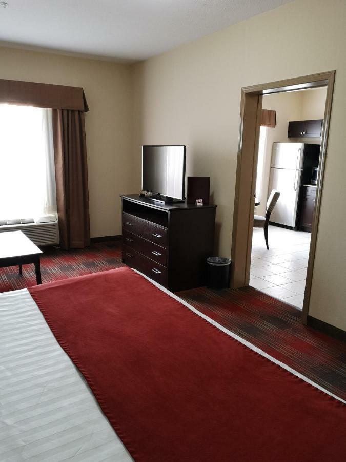 Best Western Plus Red Deer Inn & Suite Εξωτερικό φωτογραφία